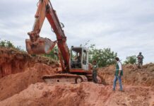 Inea interdita área de extração ilegal de minério no estado do Rio Inea interdita área de extração ilegal de minério no estado do Rio