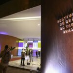Festival de cinema de Brasília vive impasse; classe artística repudia