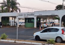 Moraes pede parecer da PGR sobre proibição de visitas a Bolsonaro Moraes pede parecer da PGR sobre proibição de visitas a Bolsonaro