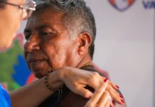Vacinação é ampliada em comunidades indígenas da Amazônia Vacinação é ampliada em comunidades indígenas da Amazônia
