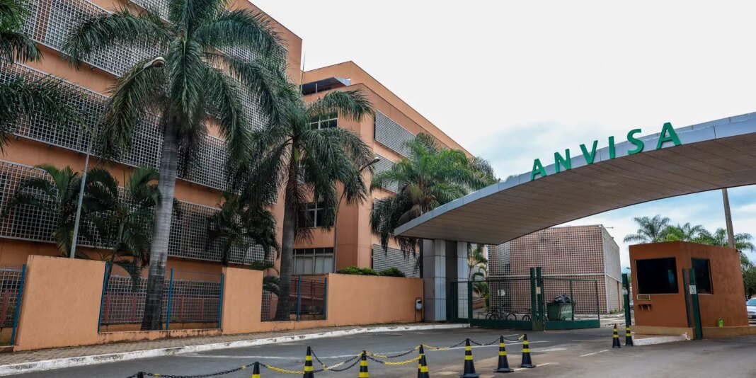 Anvisa alerta risco de deficiência de B6 com uso de Anvisa alerta risco de deficiência de B6 com uso de carbidopa/levodopa