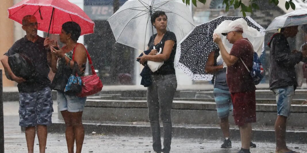 Inmet alerta para tempestades no Sudeste e Sul do país Inmet alerta para tempestades no Sudeste e Sul do país
