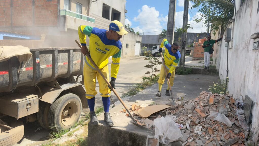 Operação Bairro no Grau chega em Paripe com mutirão de Operação Bairro no Grau chega em Paripe com mutirão de limpeza nesta quarta-feira (21) – Secretaria de Comunicação