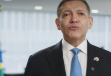 Presidente do TSE diz que voto é direito fundamental dos brasileiros Presidente do TSE diz que voto é direito fundamental dos brasileiros
