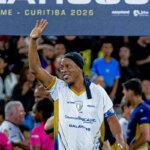 Ronaldinho Gaúcho anuncia volta aos gramados pelo italiano Ravenna