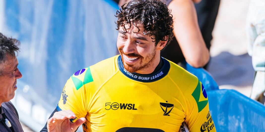 Surfe: Yago Dora, Ítalo Ferreira e Medina vão às quartas Surfe: Yago Dora, Ítalo Ferreira e Medina vão às quartas em Peniche